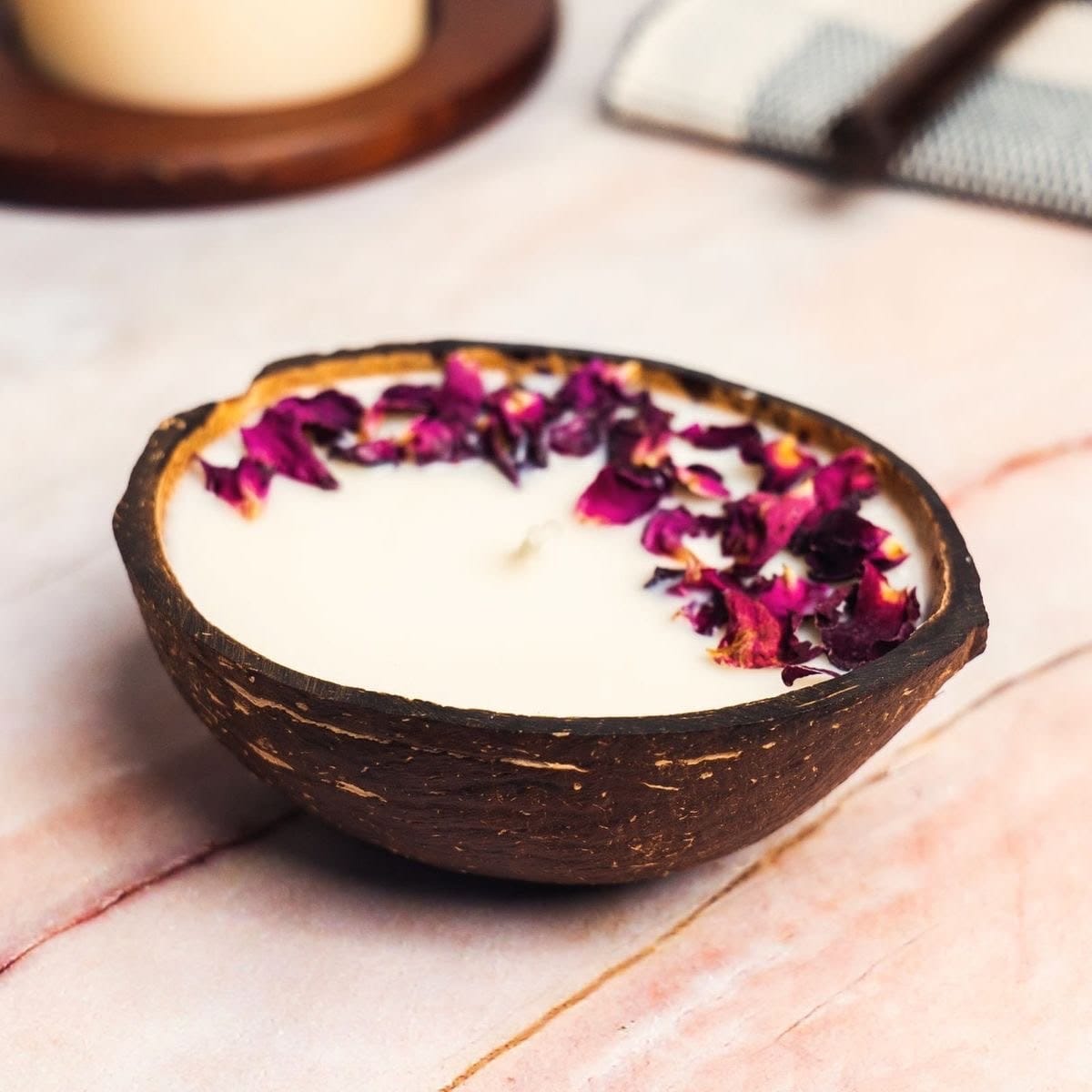 Coconut Shell Candle